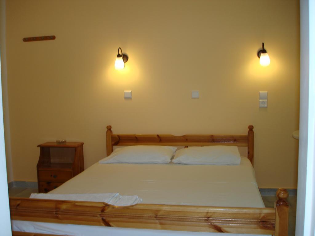 Nikoletta Studios 1 Ágios Prokópios Extérieur photo
